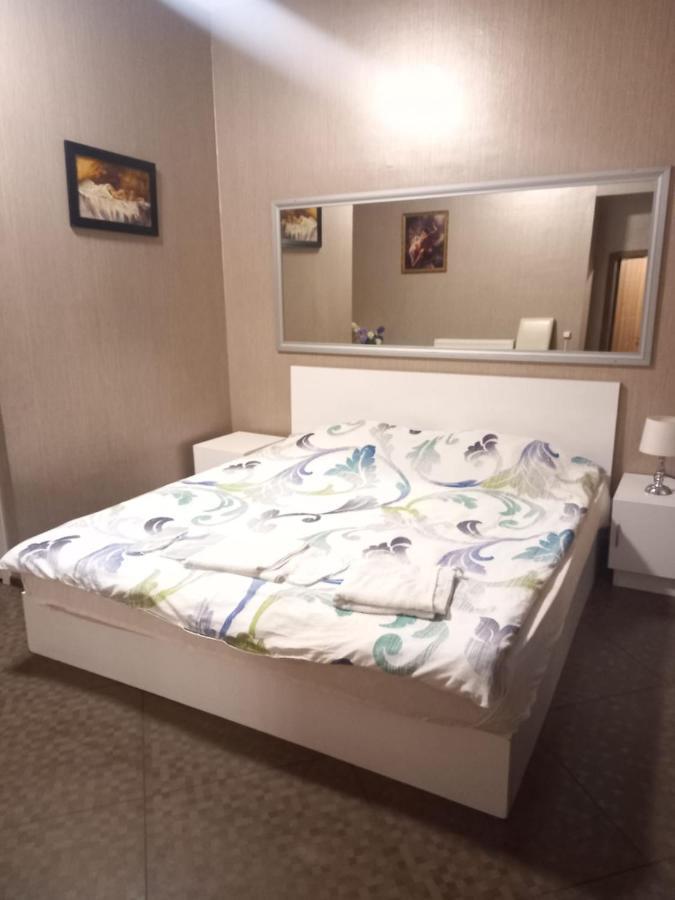 Hotel 6 Old Тбилиси Екстериор снимка