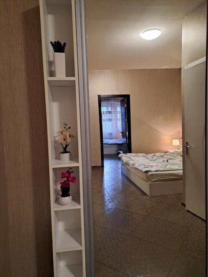 Hotel 6 Old Тбилиси Екстериор снимка