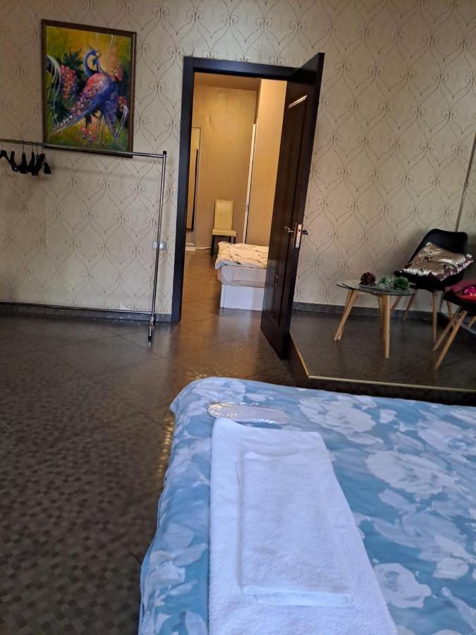 Hotel 6 Old Тбилиси Екстериор снимка