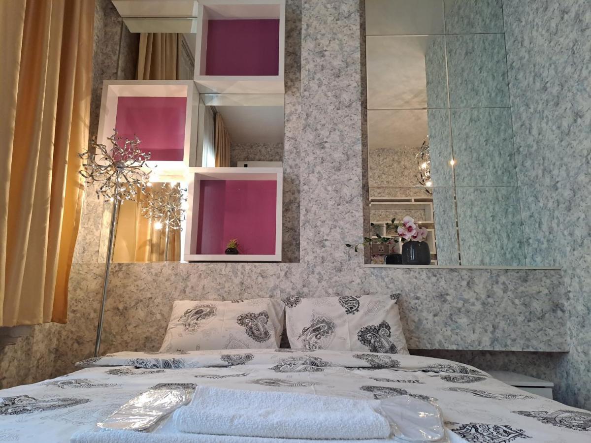 Hotel 6 Old Тбилиси Екстериор снимка
