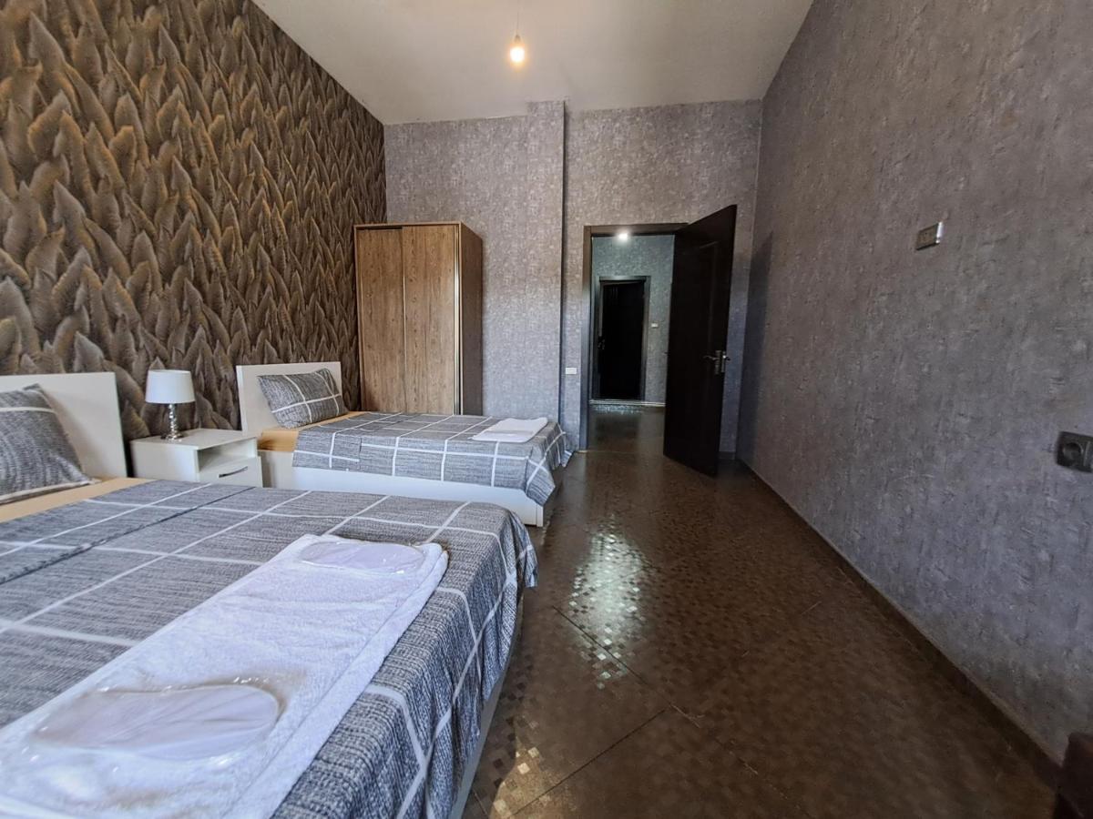 Hotel 6 Old Тбилиси Екстериор снимка